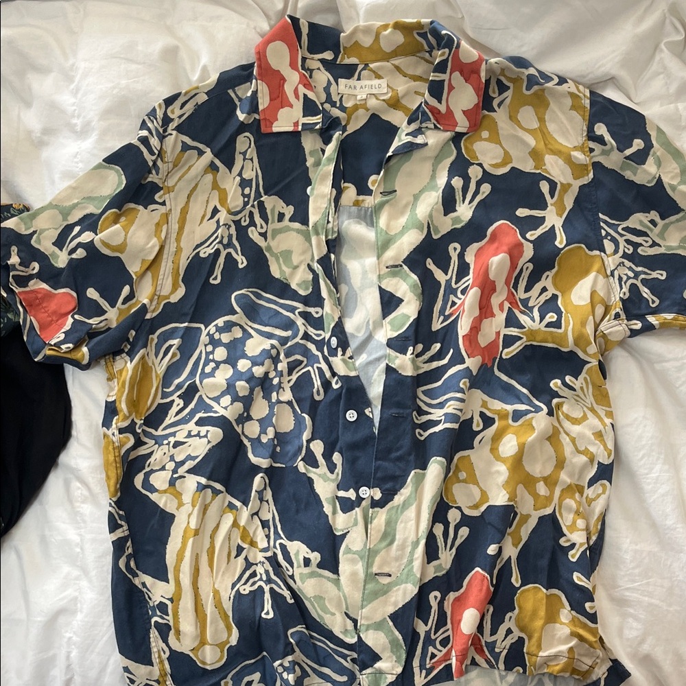 Vibrant Men's Casual Button Down Shirt